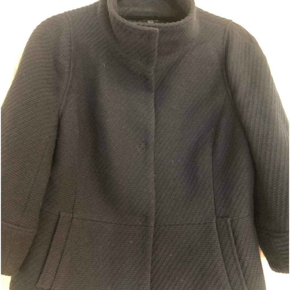 Ann Taylor size large navy jacket 3/4 sleeve lined jacket , blazer